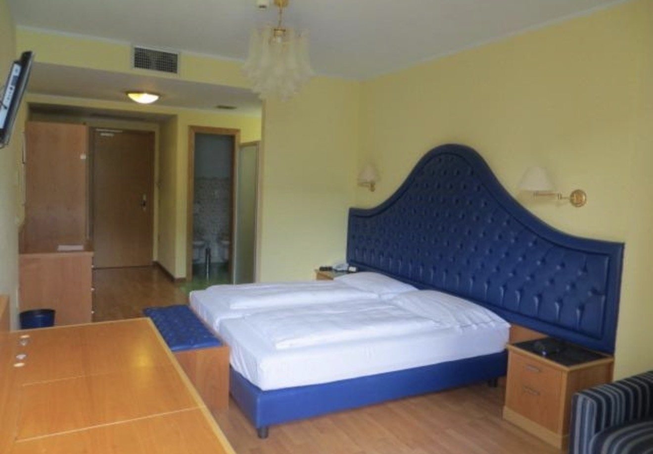 Superior Double Room with Balcony