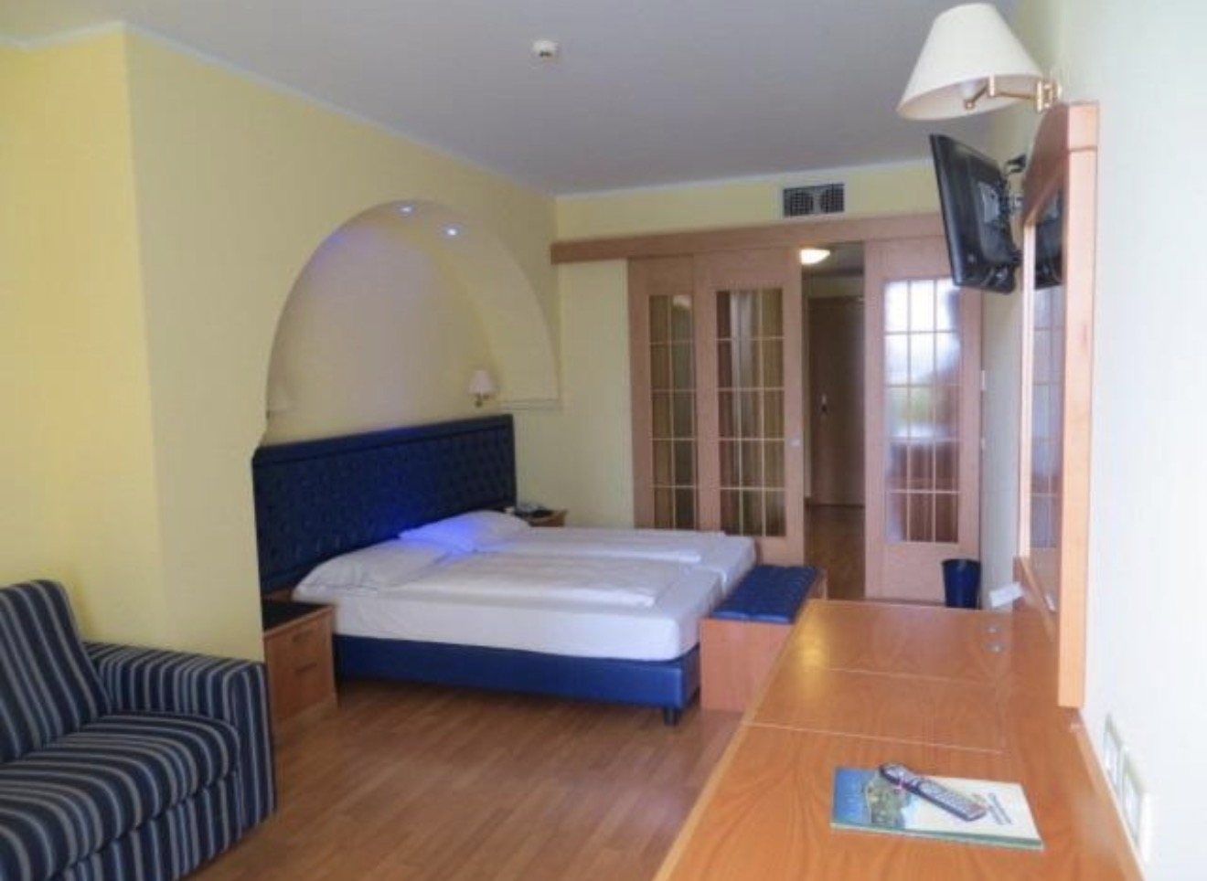 Superior Triple Room with Balcony